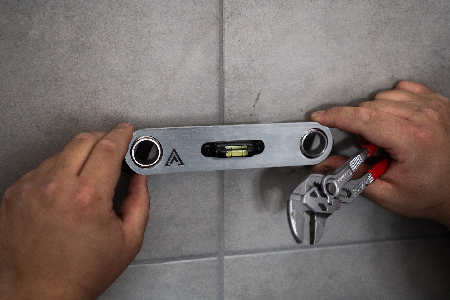 BubbleBuddy - Armaturen-Montierhilfe